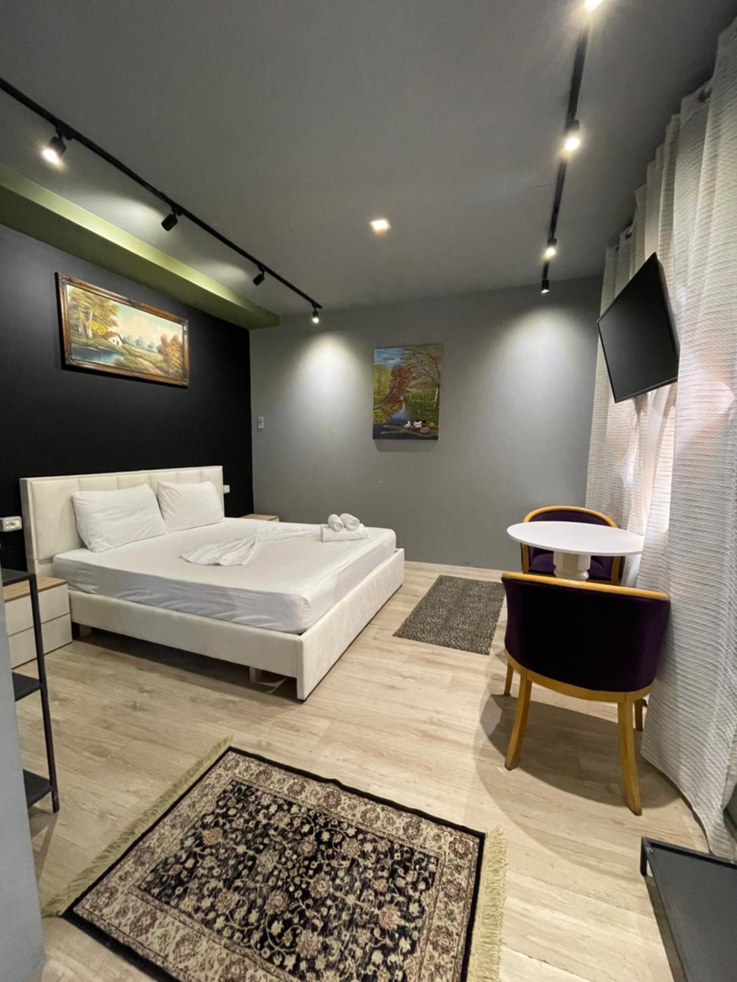 Destinacion Central Room Tiranë Eksteriør bilde