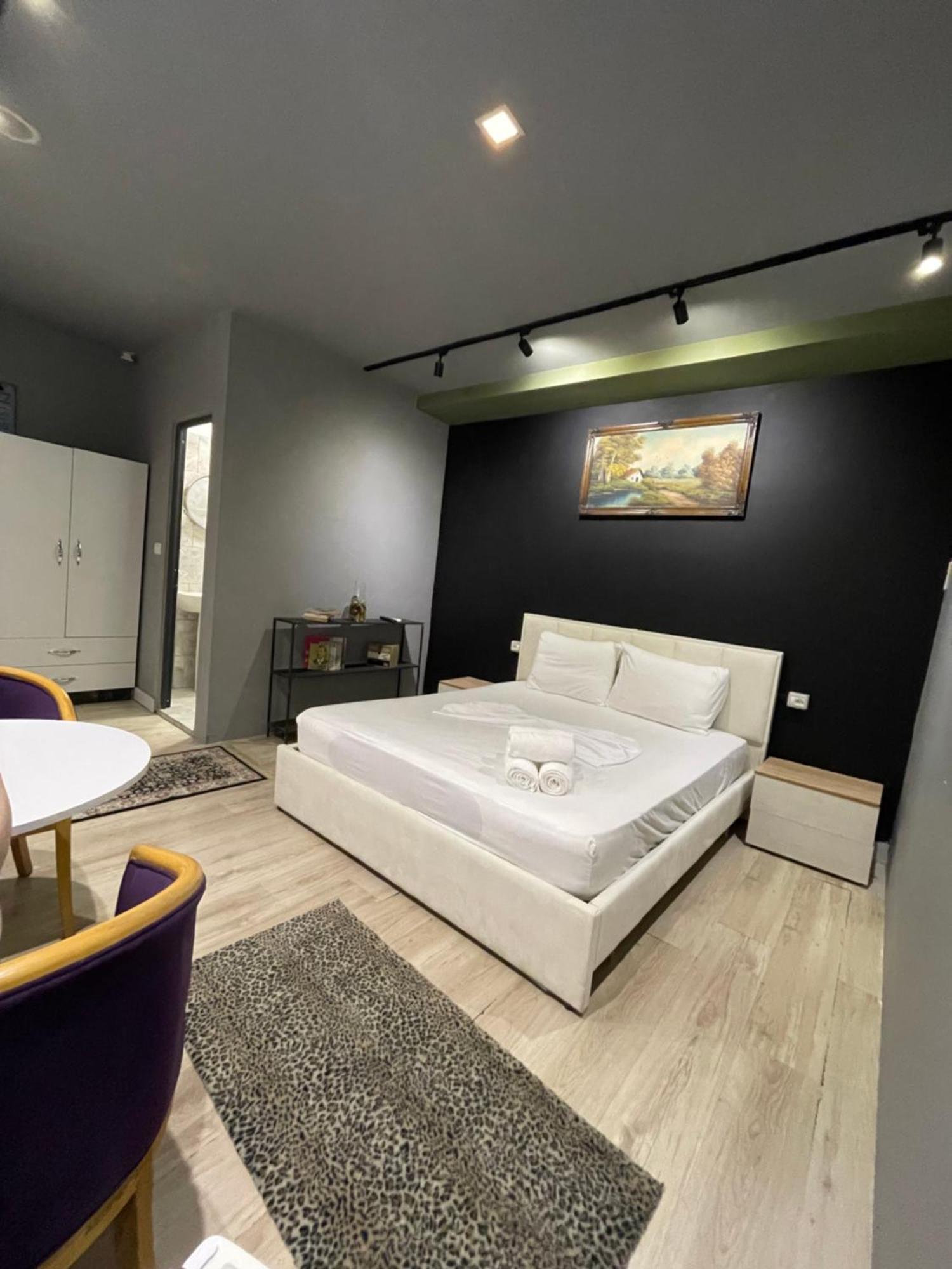 Destinacion Central Room Tiranë Eksteriør bilde